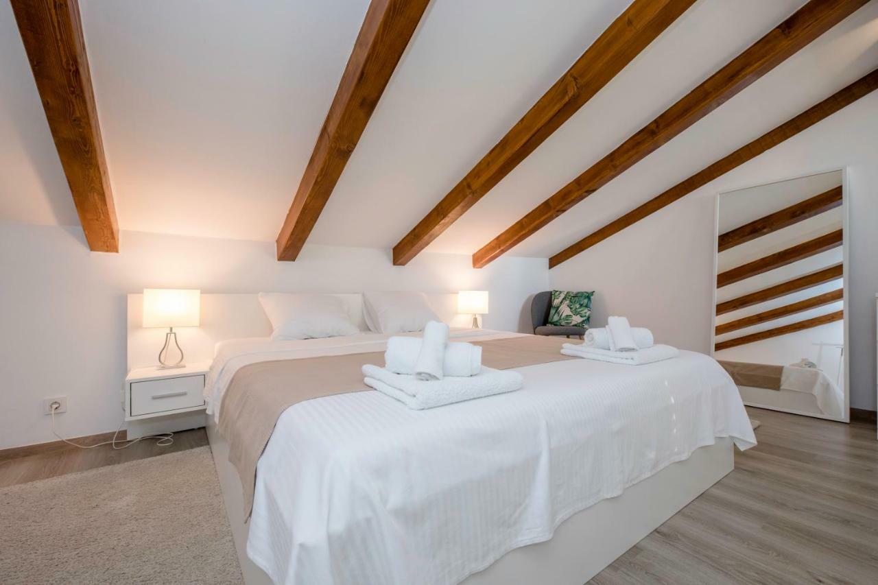 Villa Bella Banjol Zewnętrze zdjęcie